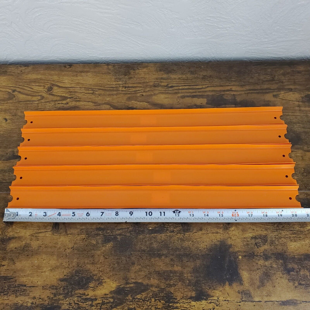 2013 Hot Wheels Workshop 8.5 Ft. + Orange Straight Track From Builder Set 5 Pce