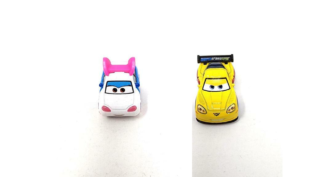 Bundle of 2 | Disney and Pixar Cars 2-inch Minis Series 1 | Collectible Toy Metal Cars | Suki & Jeff Gorvette