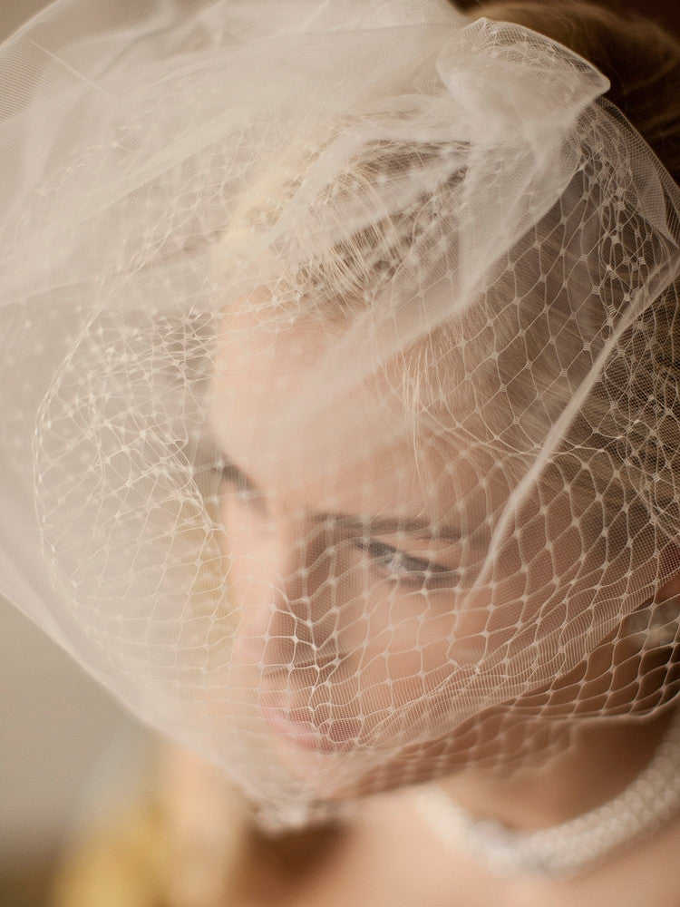 2-Layer Bridal Birdcage Veil with French Netting and Row of Tulle 4108V