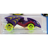 Hot Wheels 2016 Street Beasts Vampyra (Bat Car) 206/250, Purple