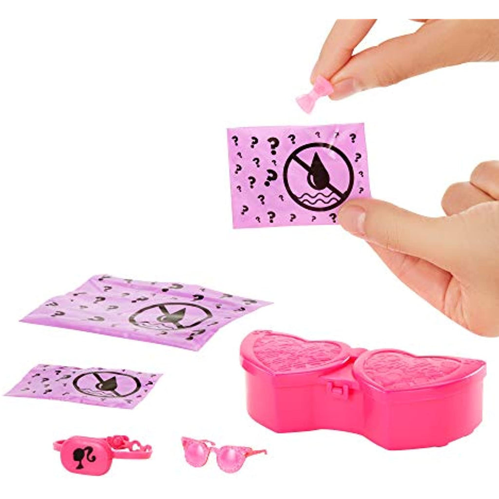 Mattel - Barbie Color Reveal Pets Monochrome Series, One Surprise Color Reveal with Each Transaction