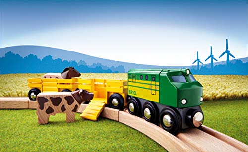 Brio World 33404 - Farm Train - 5 Piece Wooden Toy Train Set for Kids Age 3 and Up