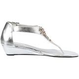 Dyeables Women's Cleo Sandal,Silver Metallic,7.5 B US