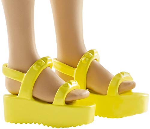 Barbie Fashionistas Check Me Out Doll, Curvy