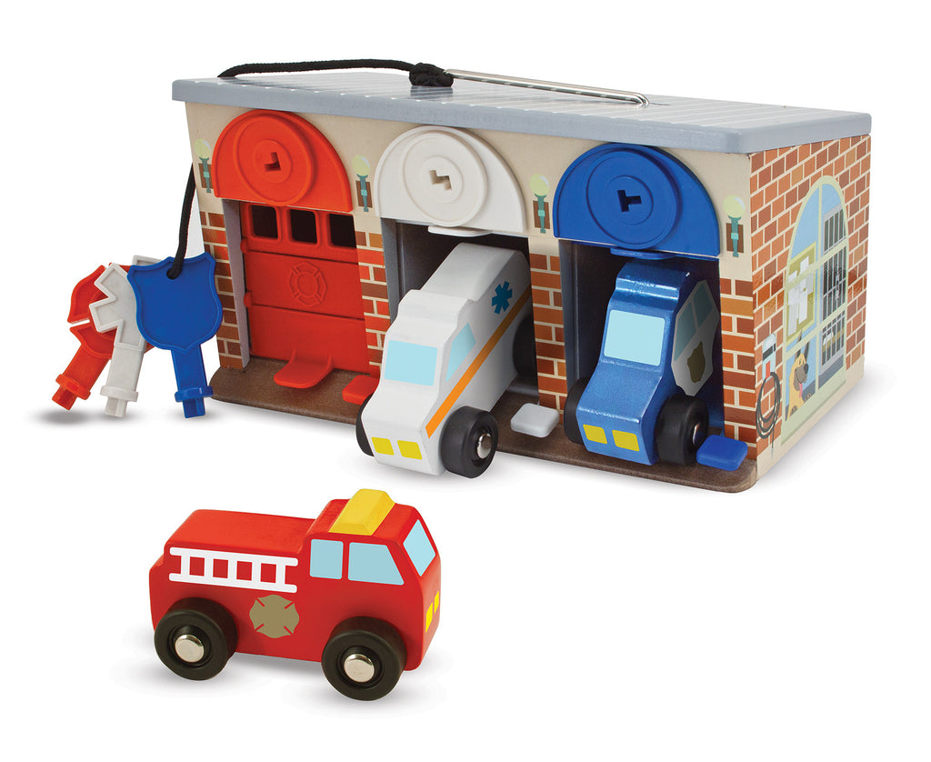 Melissa & Doug Lock & Roll Rescue Truck Garage 4580