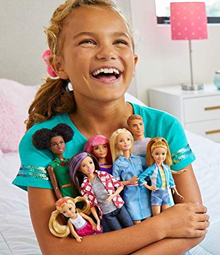 Barbie Dreamhouse Adventures Nikki Doll, Brunette, 11.5-Inch, in Green Dress, Gift for 3 to 7 Year Olds