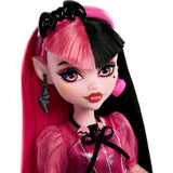 Bundle of 2 |Monster High® Dolls (Draculaura™ & Clawdeen Wolf™)