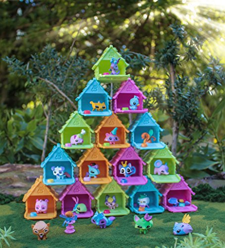Animal Jam Adopt A Pet Series 1 Blind Bag House (Random Pet/Color)