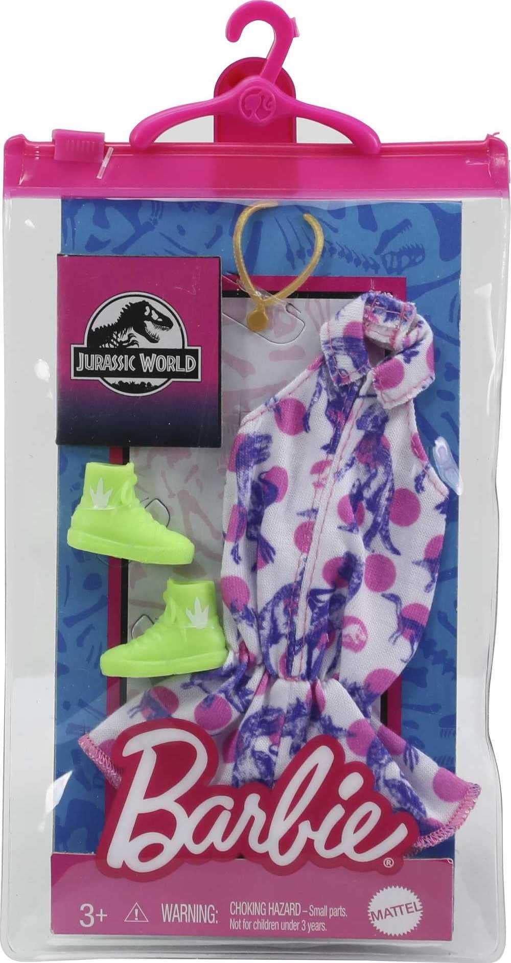 Barbie Fashions Complete Looks 1 of Doll Clothes Inspired by Popular Brand Roxy, Complete Look with Outfit & Accessories for Barbie Dolls, Gift for Kids 3 to 8 Years Old