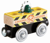 Fisher Price Thomas Wooden Railway Creative Crossing Peg and Stack BDG76