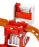 Mattel Minecraft Hot Wheels Ghast Attack Track Playset DPW28