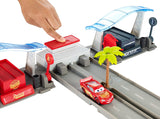 Mattel Disney•Pixar Cars 3 Florida Speedway Pit Stop Playset FBH01