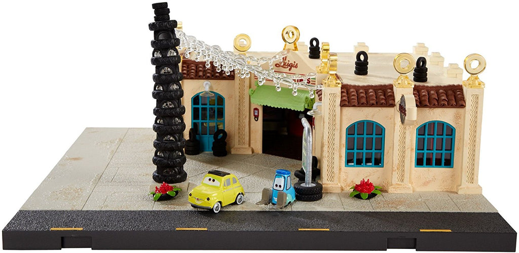 Mattel Disney•Pixar Cars Precision Series Luigi's Casa Della Tires Playset DHJ37