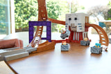 Mattel Minecraft Hot Wheels Ghast Attack Track Playset DPW28