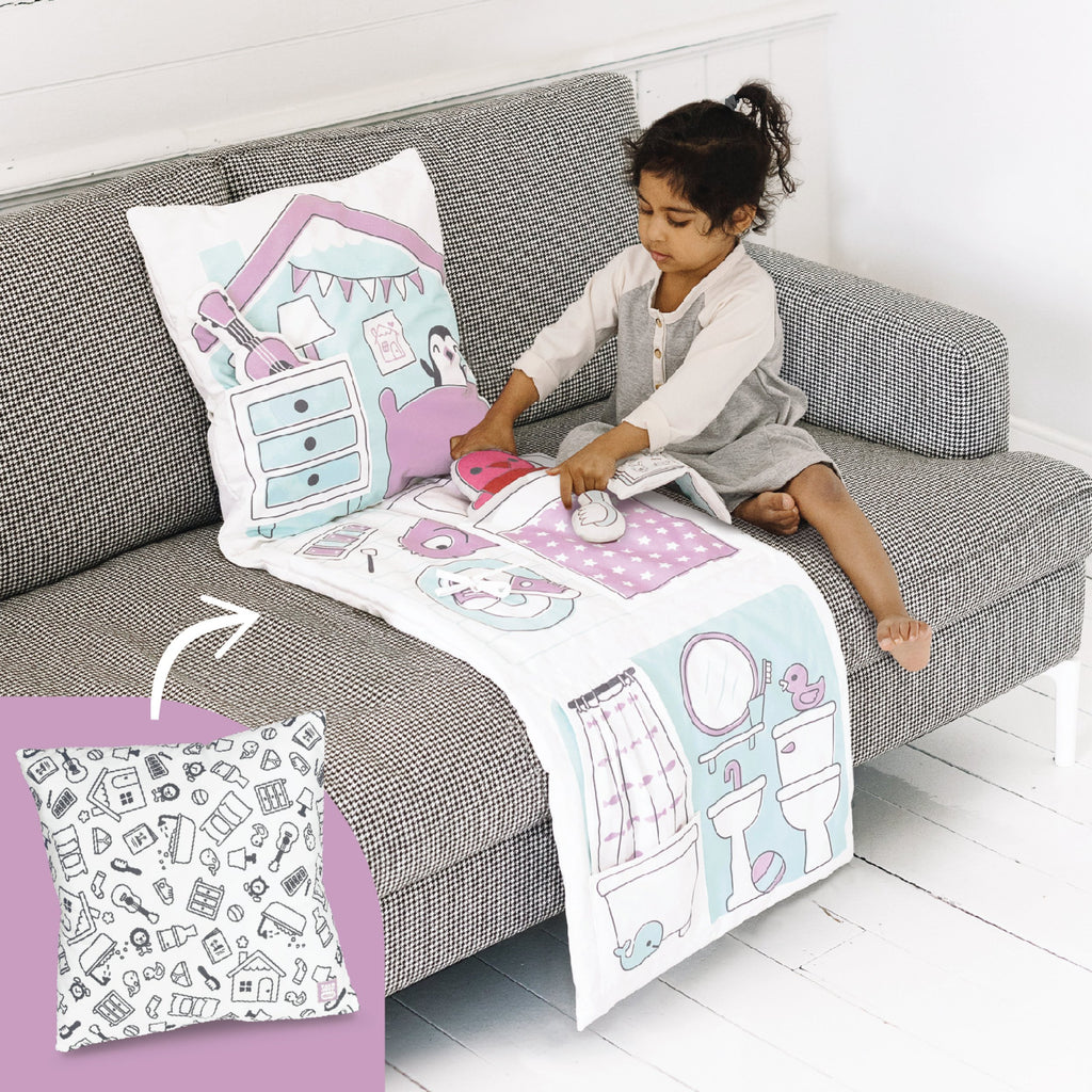 Sago Mini 2-in-1 Fold Up Pillow Playset, Robin’s Doll House with Plush Accessories for Toddlers