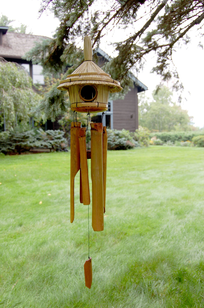 Woodstock Thatched Roof Birdhouse Bamboo Chime C707
