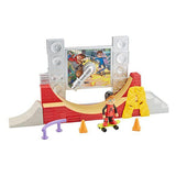 Fisher Price Alvin and the Chipmunks™ 360° Stunts Skate Park FDP26