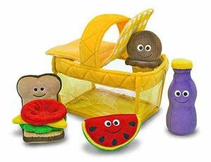 Melissa & Doug Picnic Basket Fill and Spill 3048